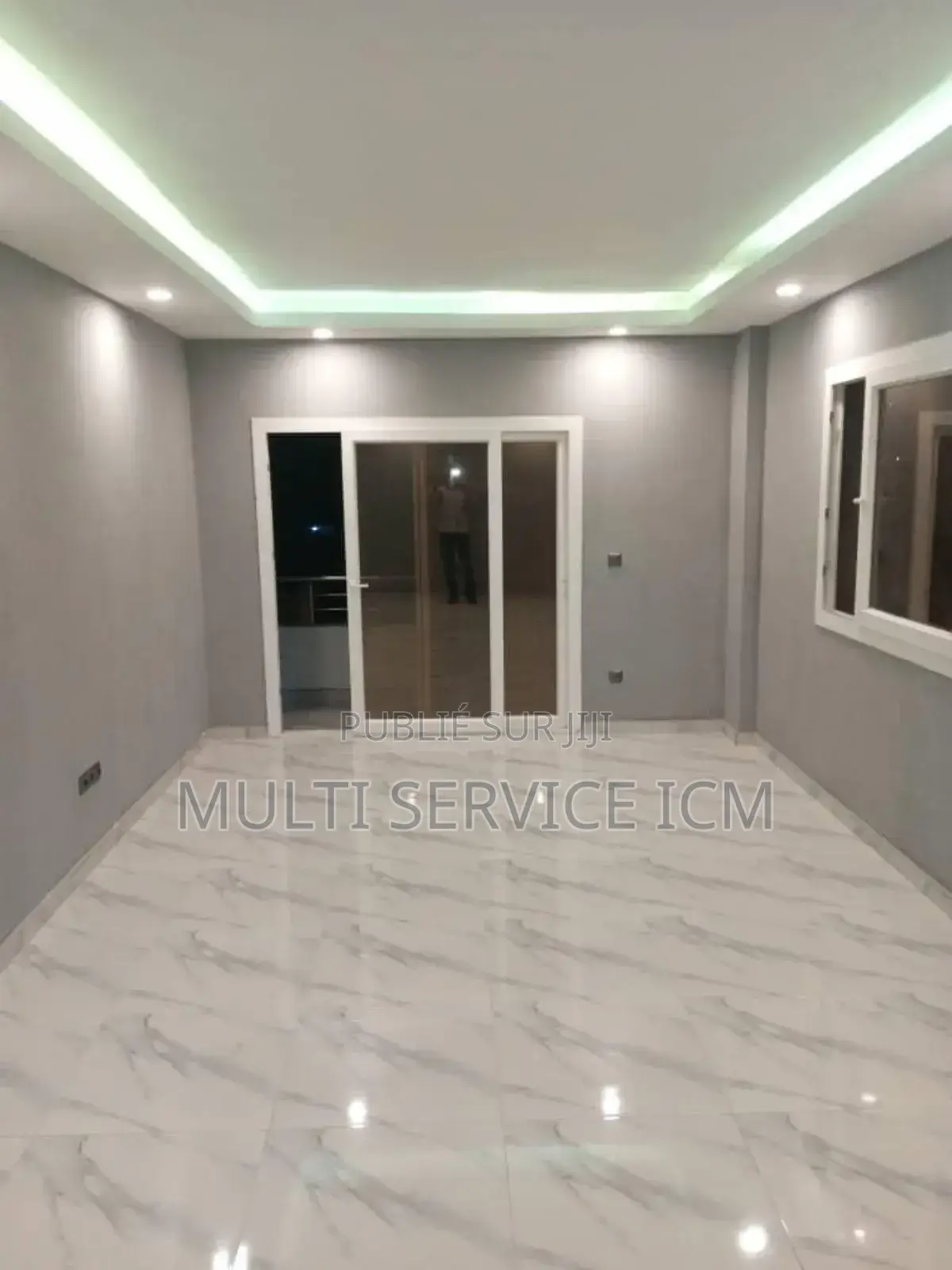 3chbre Duplex dans Cocody à Vendre