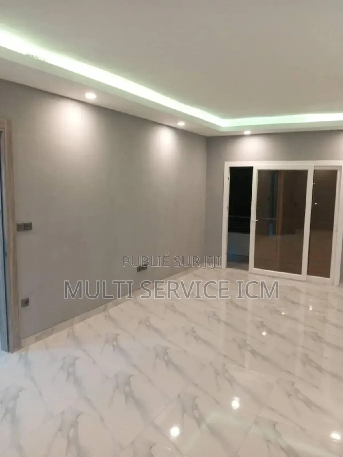 3chbre Duplex dans Cocody à Vendre