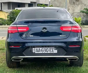 Mercedes-Benz GLC-Class 2018 Bleu