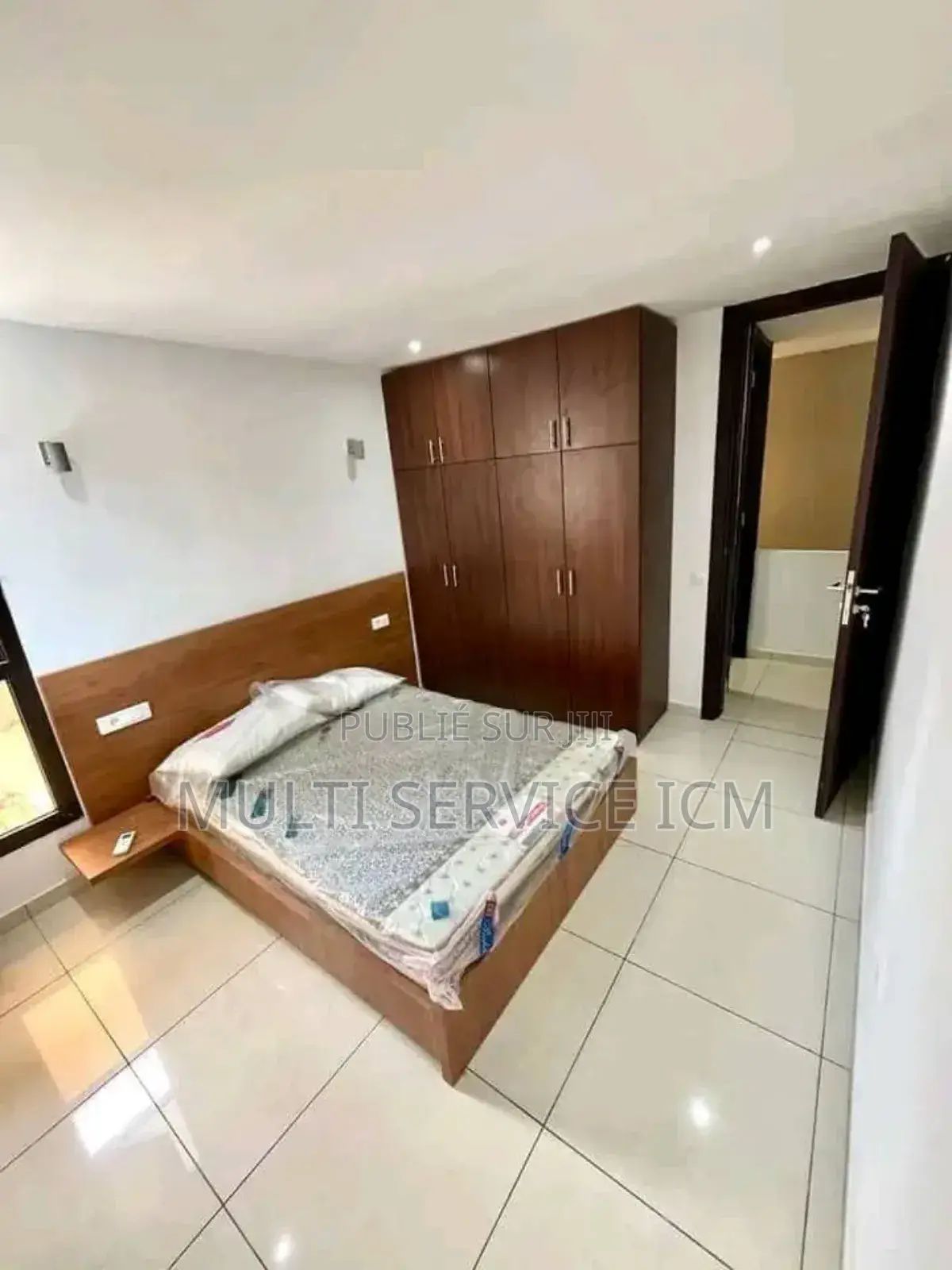 5chbre Duplex dans Cocody à Louer