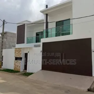Furnished 8chbre Duplex dans Zié Multi-Service, Cocody à Vendre