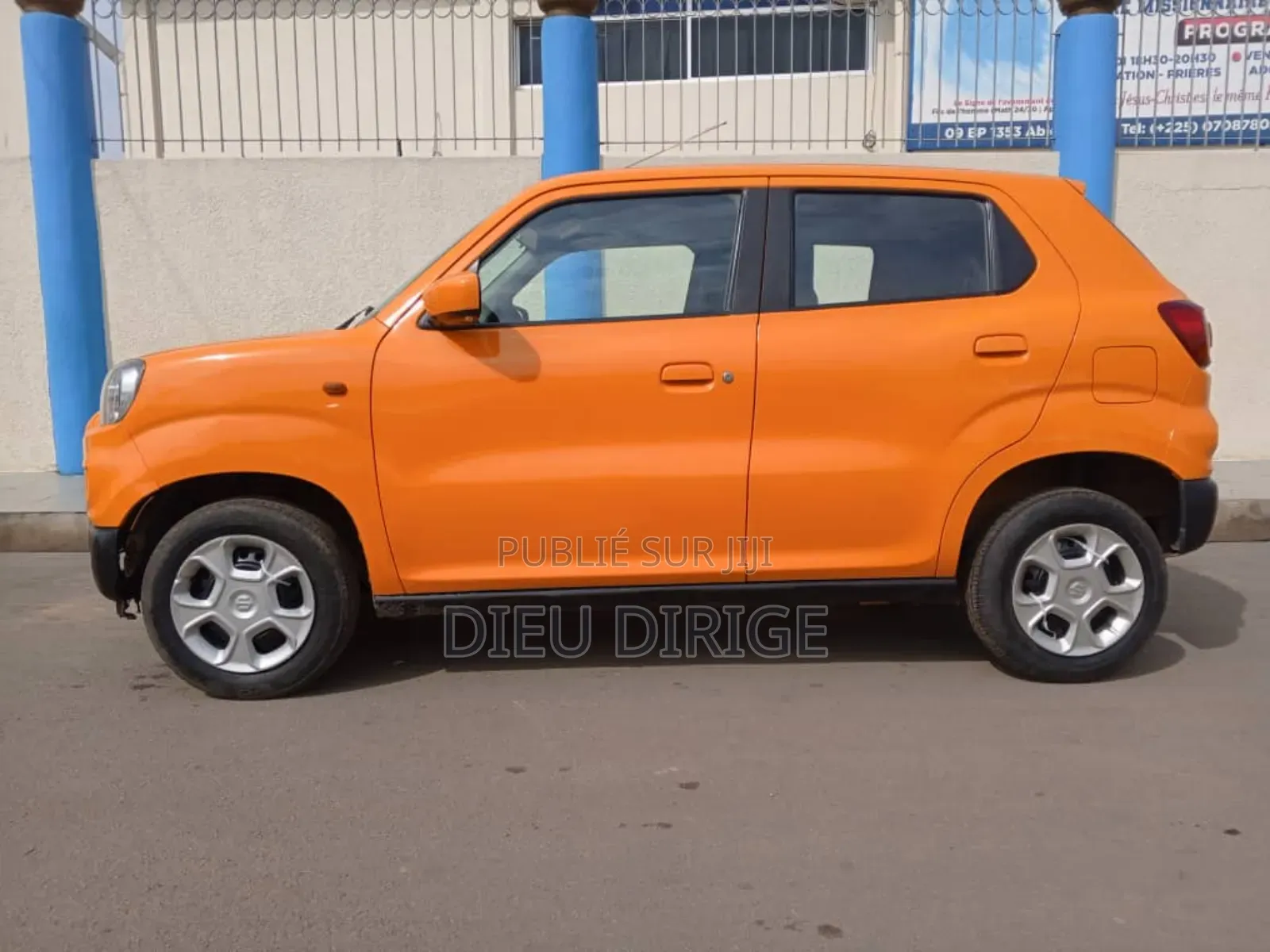 Suzuki S-Presso 2024 Orange