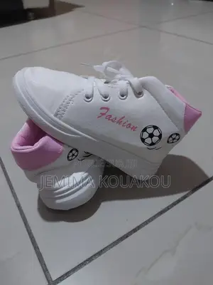 Photo - Chaussures Pour Enfants