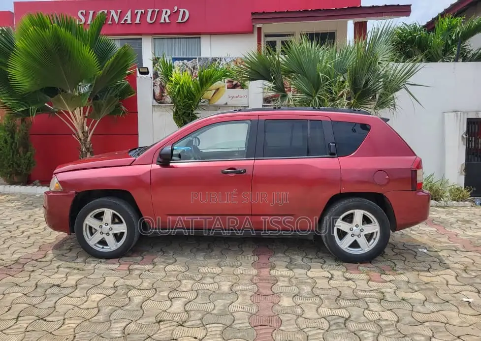 Jeep Boussole 2.0 CRD 2007 Rouge