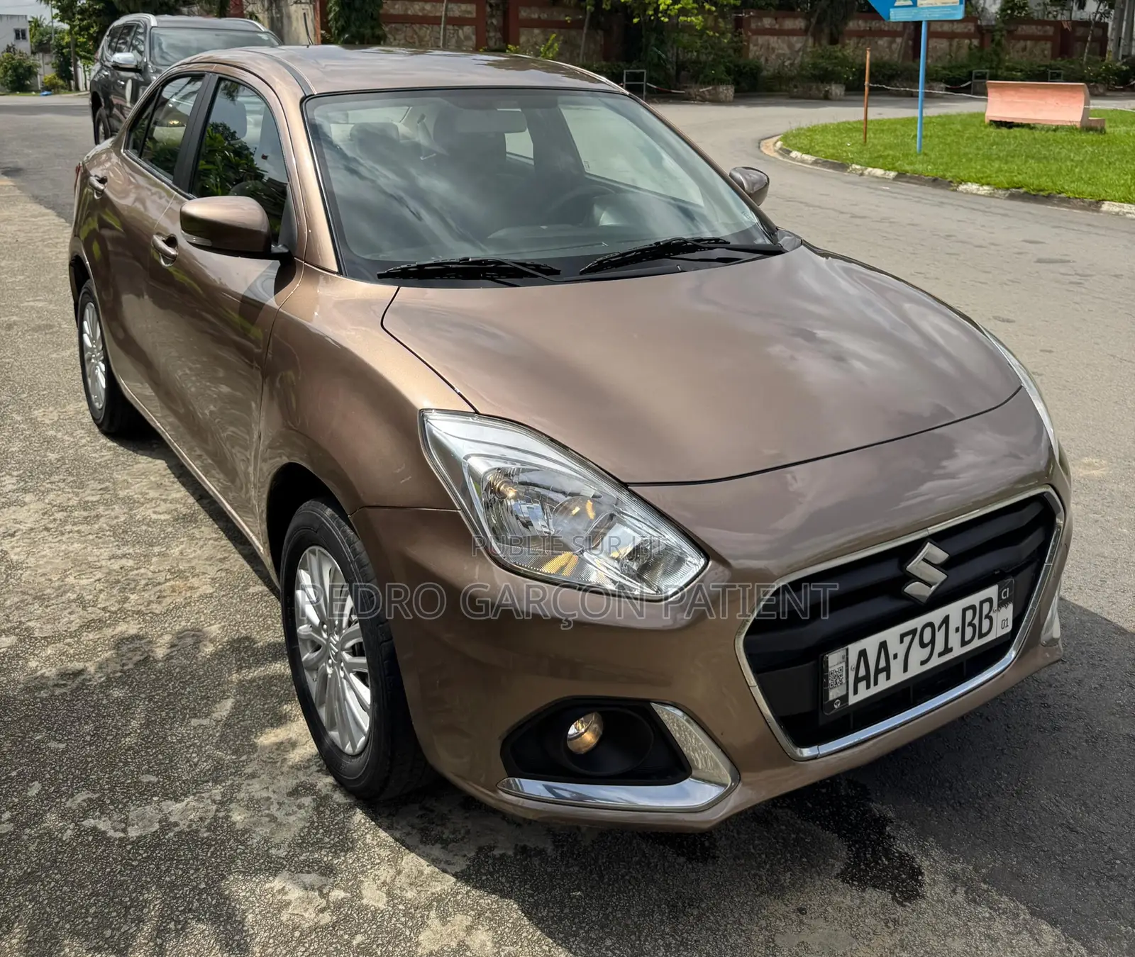 Suzuki Dzire 2024 Marron