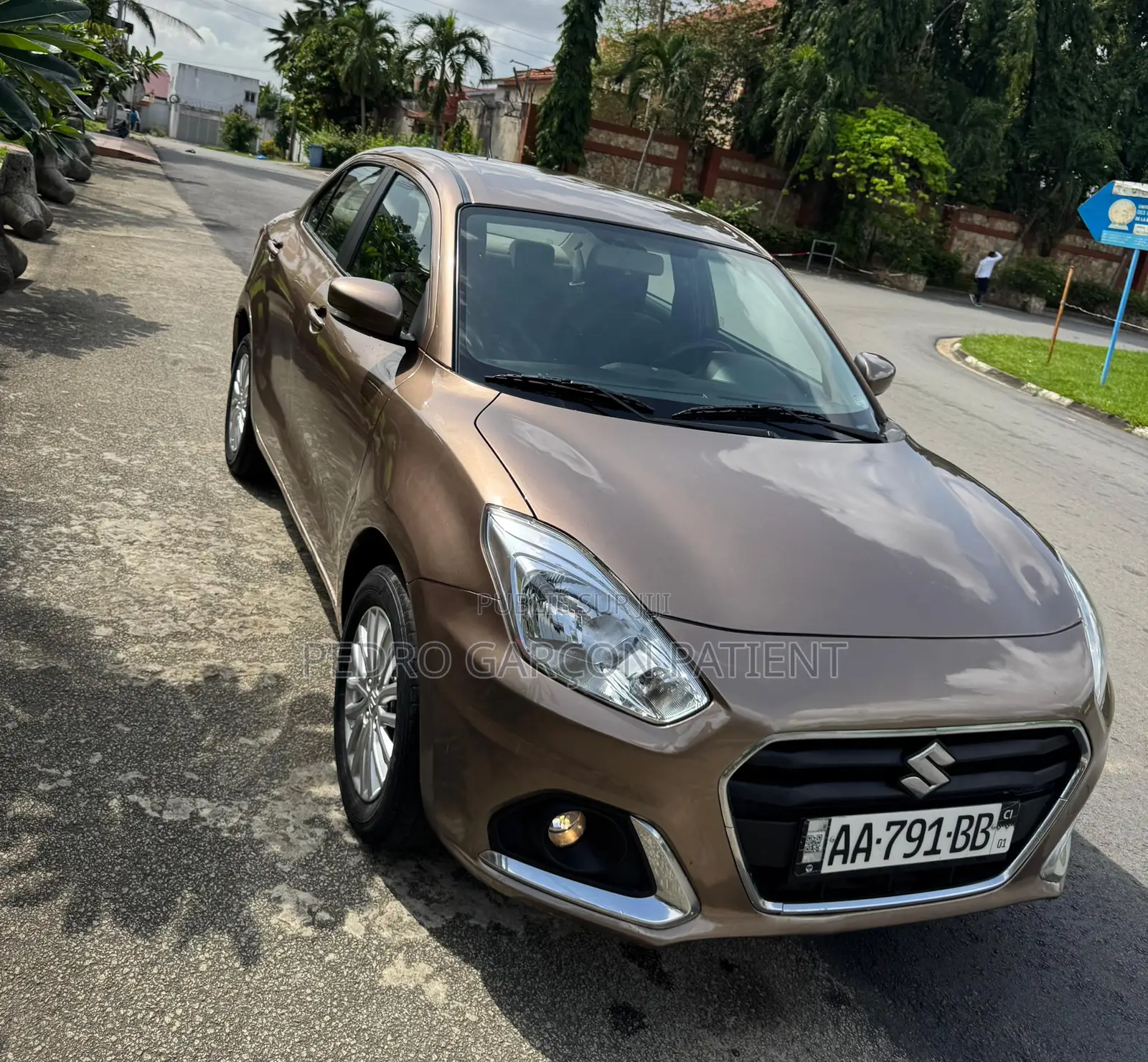 Suzuki Dzire 2024 Marron