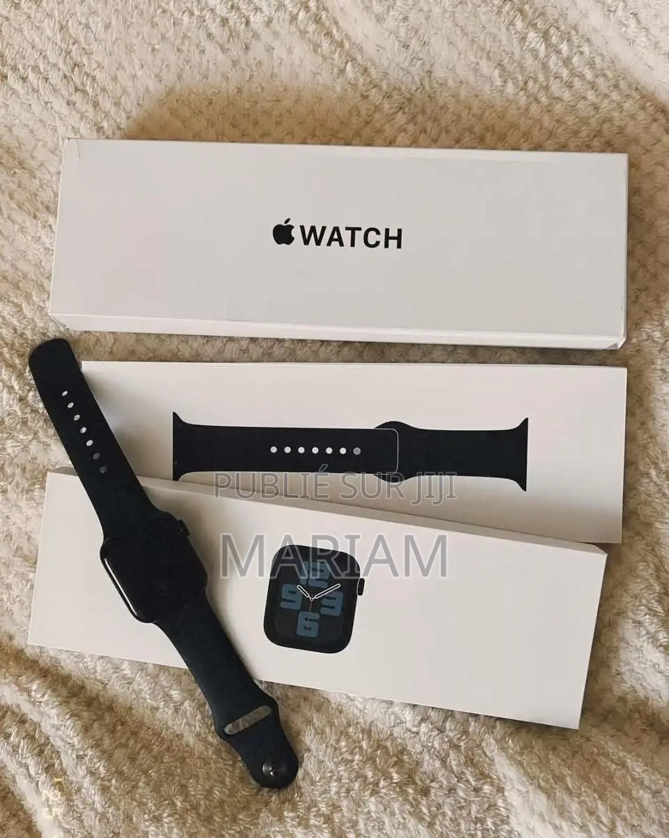 Apple Watch Série 10 42 Mm Quasi Neuf Avec Le Carton