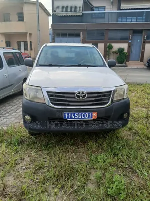 Photo - Toyota Hilux 2015 Blanc