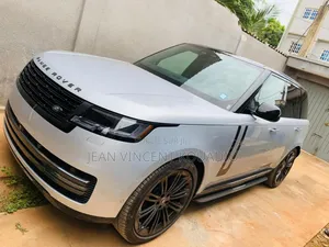 Photo - Rover Land 2024 Blanc