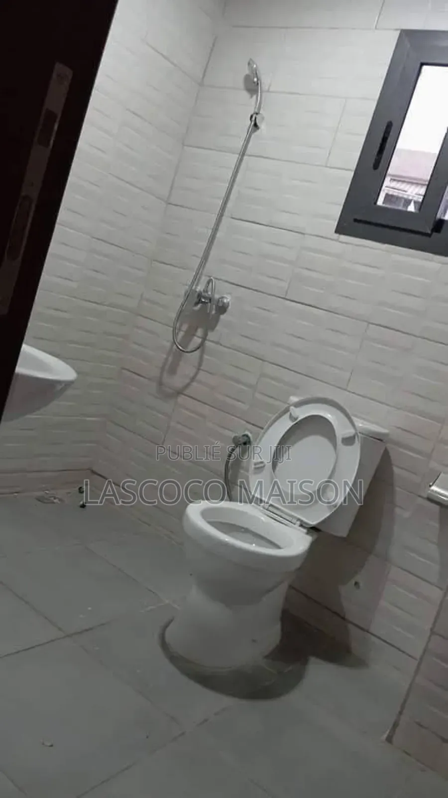 2chbre Appartement dans Lascoco Maison, Cocody à Louer