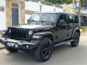 Photo - Jeep Wrangler 2021 Noir