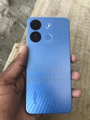 Photo - Infinix Smart 7 HD 64 GB Bleu