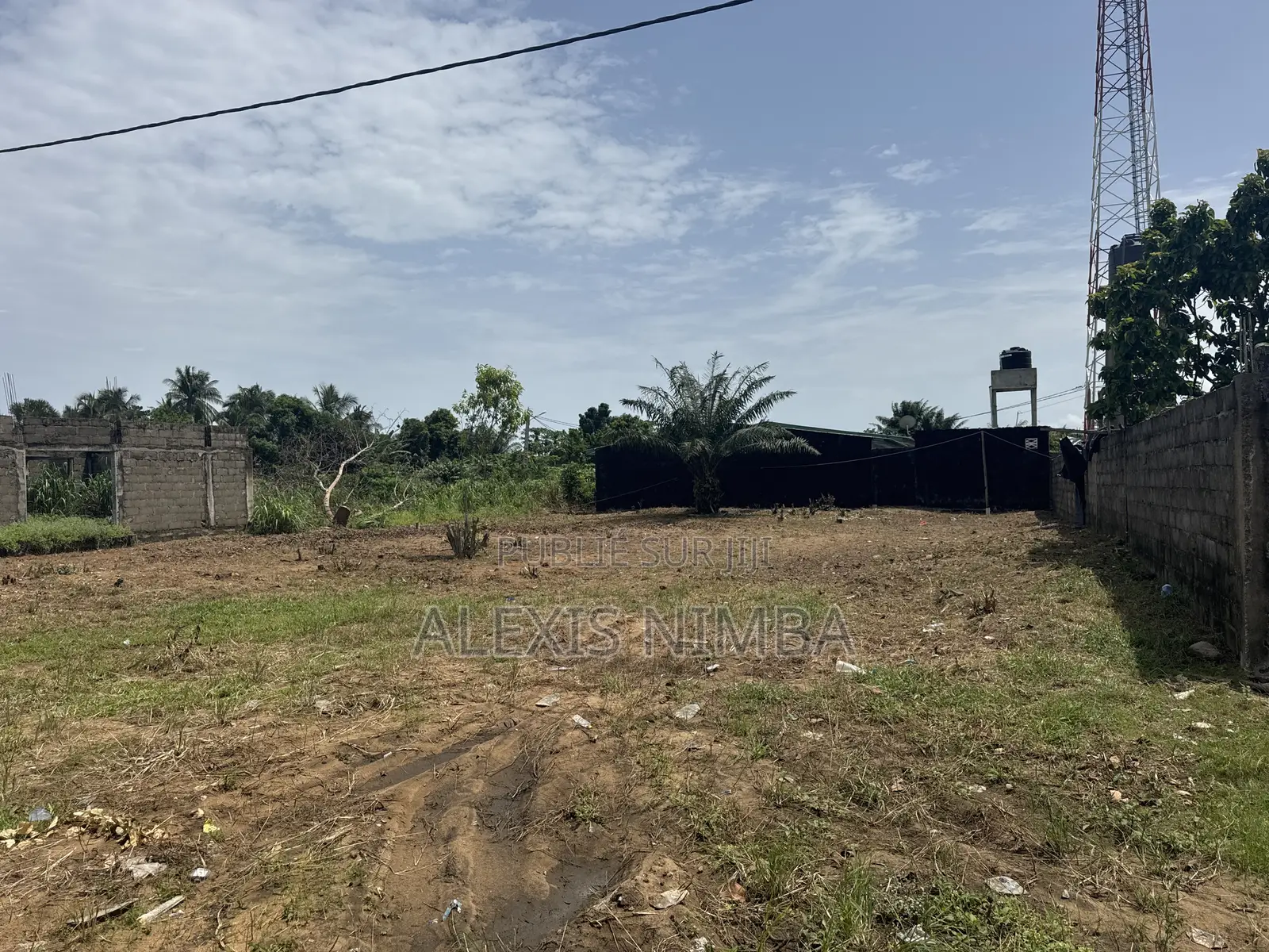 Vente Un Lot De 600m2 À 50m Bordure Lagune Baie Des Milliard