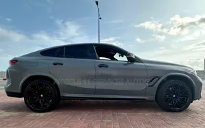 BMW X6 M50i 2021 Gris