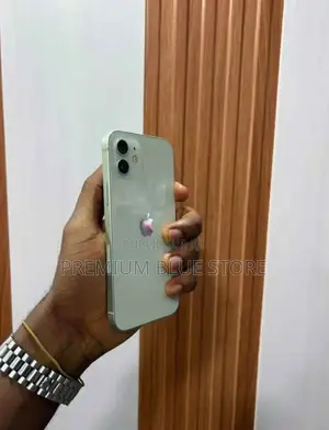 Neuf Apple iPhone 12 64 GB Autre