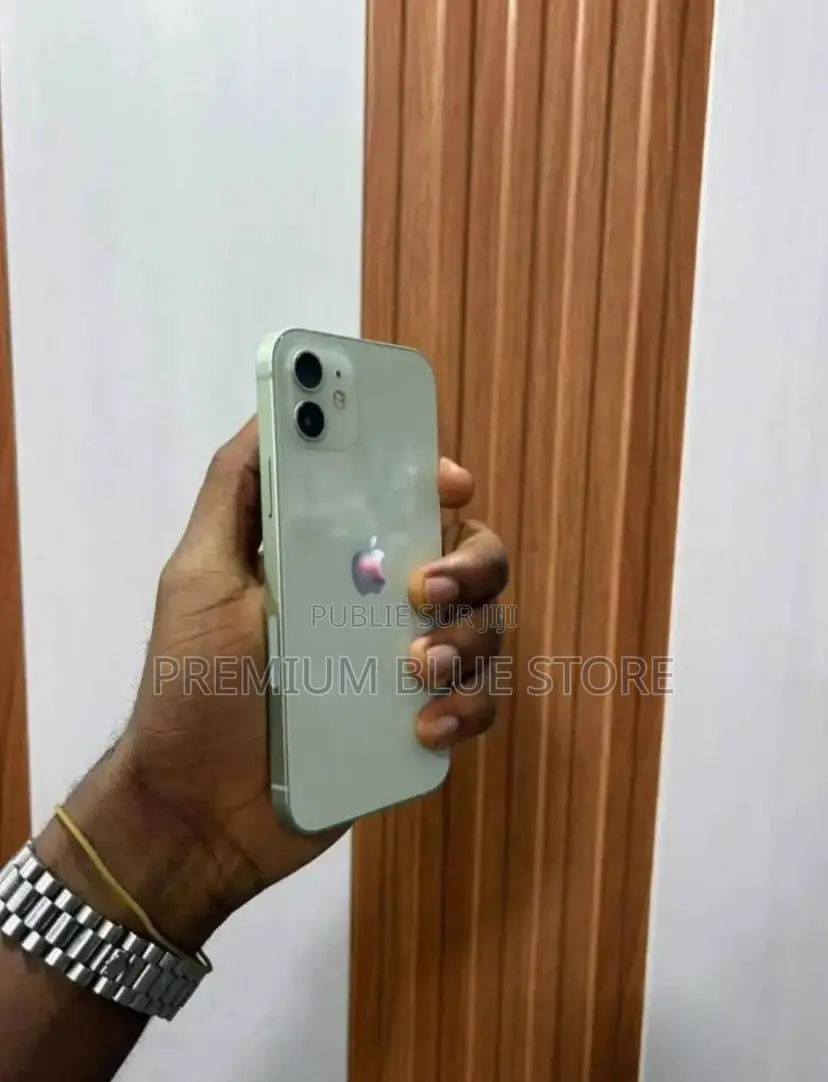 Neuf Apple iPhone 12 64 GB Autre