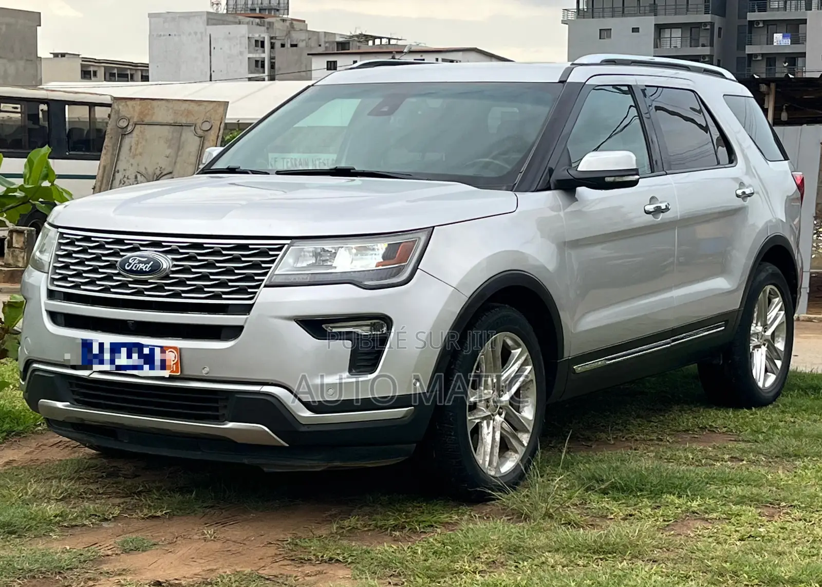 Ford Explorer Platinum AWD 2018 Gris