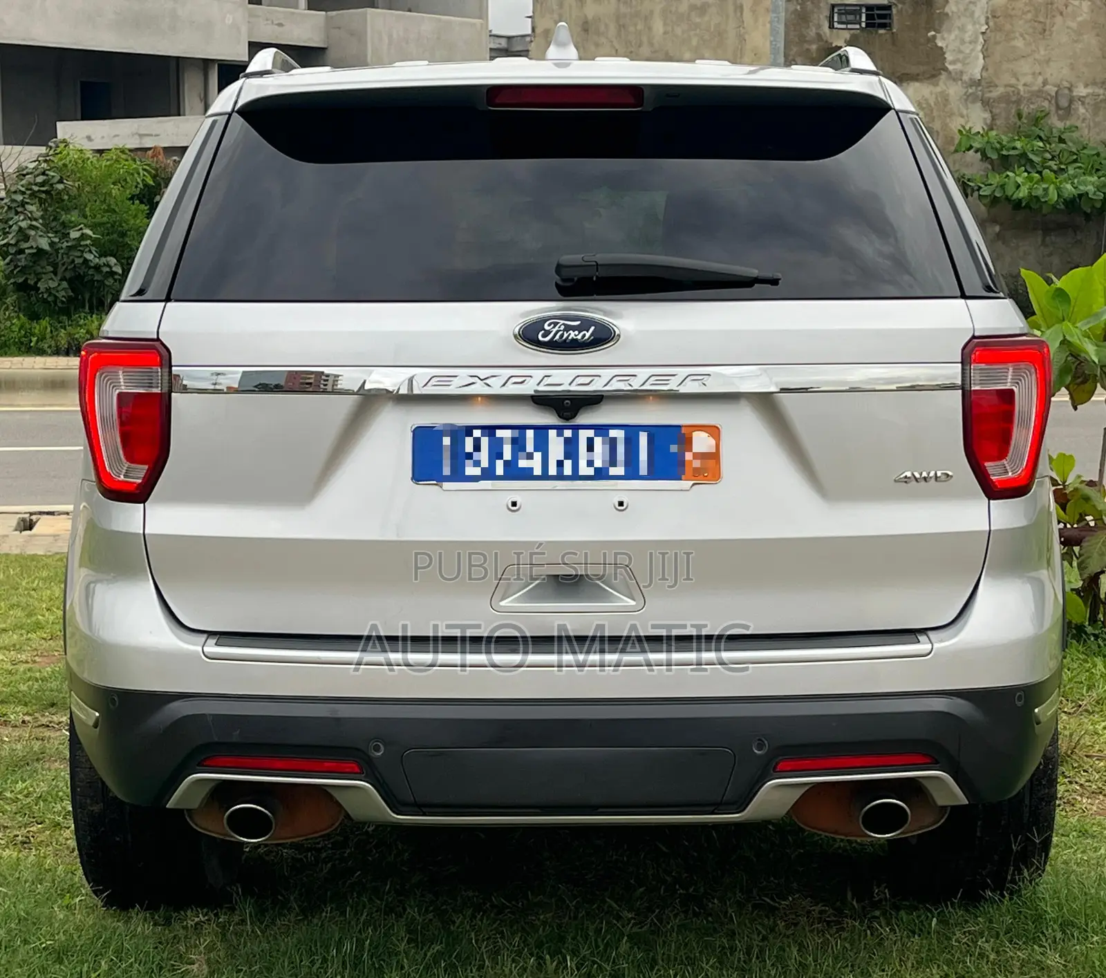 Ford Explorer Platinum AWD 2018 Gris