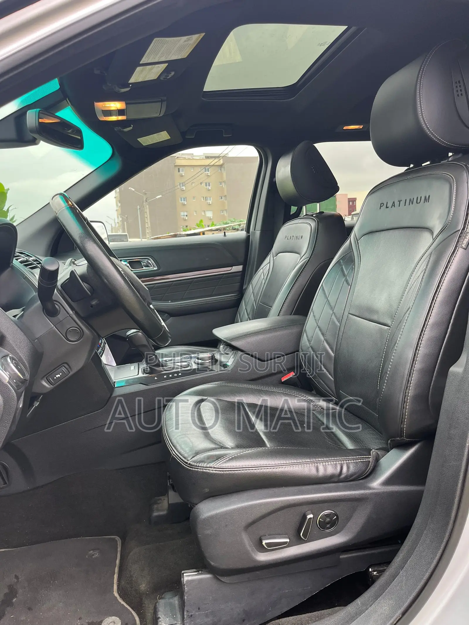 Ford Explorer Platinum AWD 2018 Gris