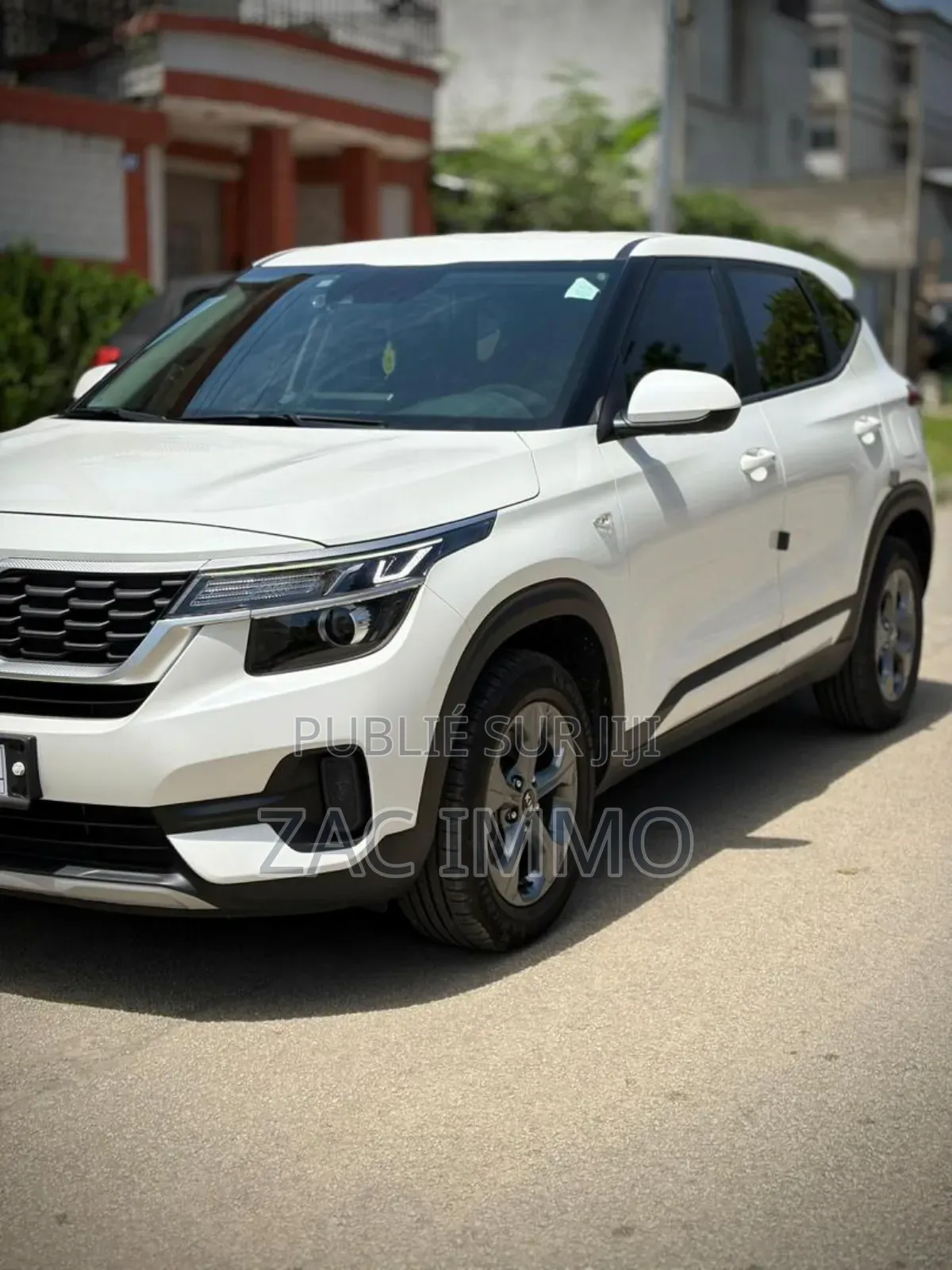 Kia Seltos 1.4 T-GDI 2021 Blanc cassé