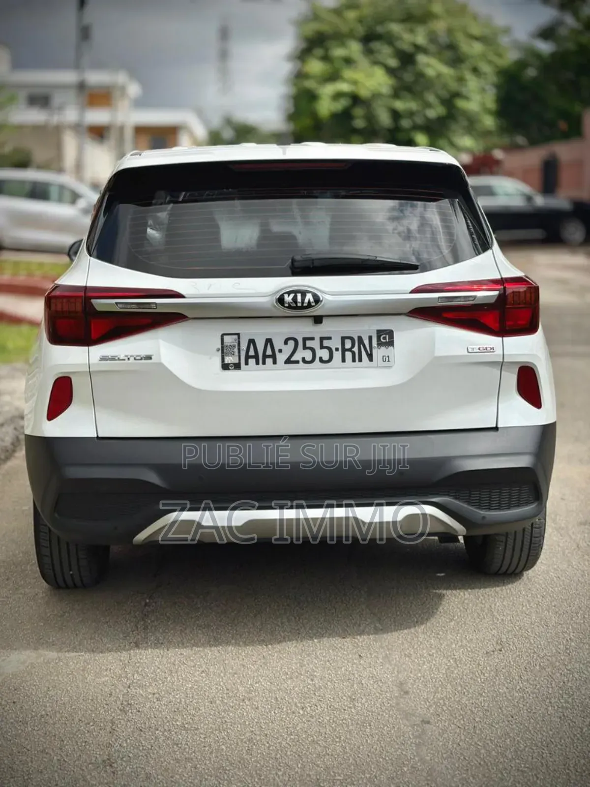 Kia Seltos 1.4 T-GDI 2021 Blanc cassé