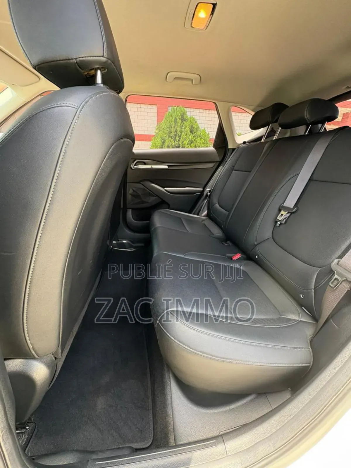 Kia Seltos 1.4 T-GDI 2021 Blanc cassé