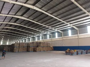 Location d'Un Entrepôt