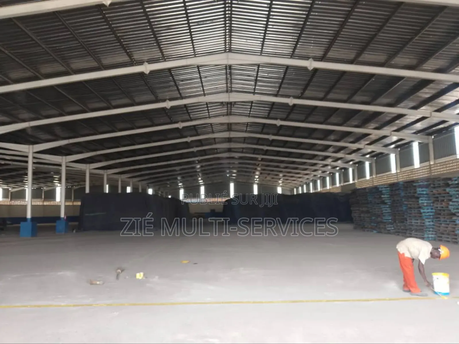 Location d'Un Entrepôt