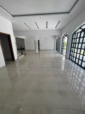 6chbre Duplex dans G.F.J Immobilier, Cocody à Vendre