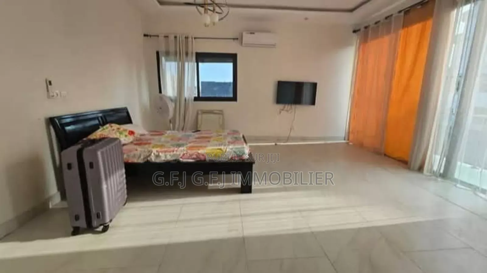 6chbre Duplex dans G.F.J Immobilier, Cocody à Louer