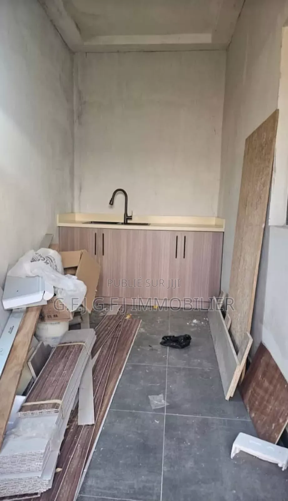 6chbre Duplex dans G.F.J Immobilier, Cocody à Louer