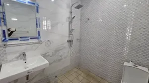 4chbre Villa dans G.F.J Immobilier, Cocody à Louer