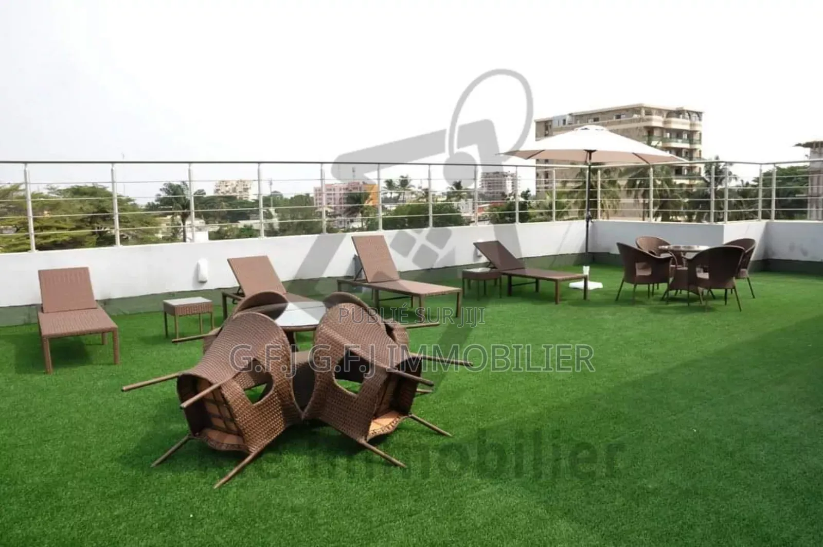 Furnished 1chbre Studio dans G.F.J Immobilier, Cocody à Louer