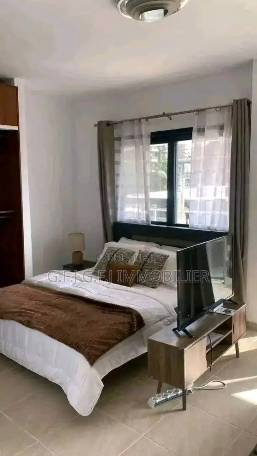Furnished 1chbre Studio dans G.F.J Immobilier, Cocody à Louer
