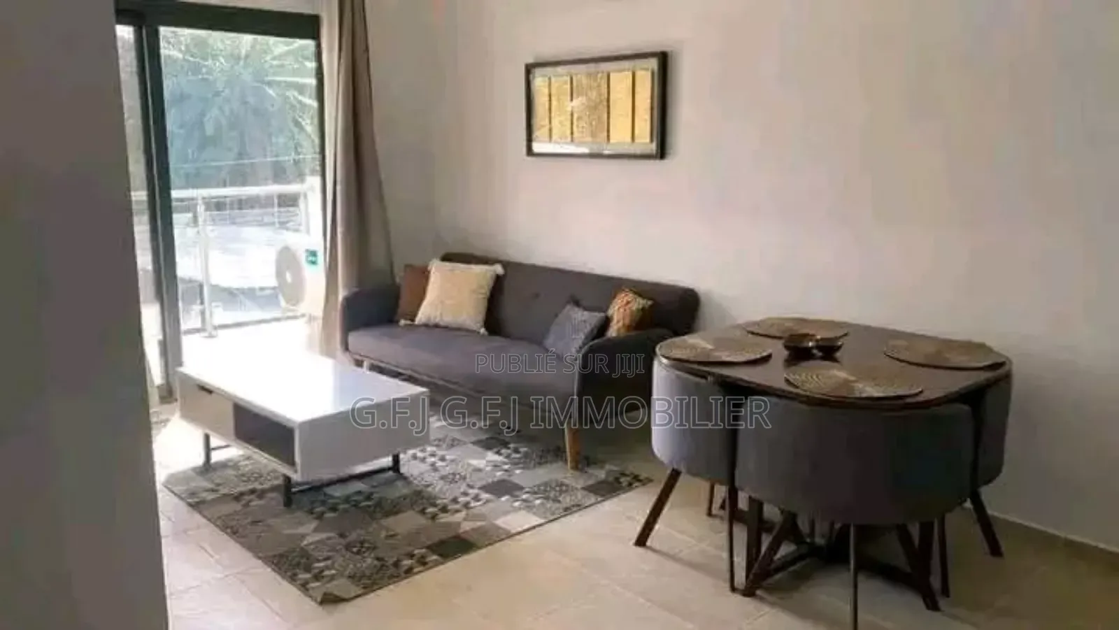 Furnished 1chbre Studio dans G.F.J Immobilier, Cocody à Louer