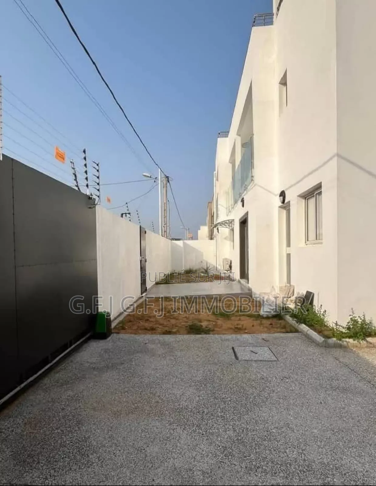 6chbre Duplex dans G.F.J Immobilier, Cocody à Louer