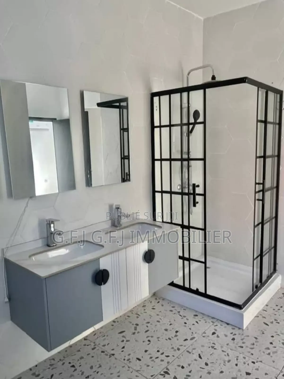 6chbre Duplex dans G.F.J Immobilier, Cocody à Louer