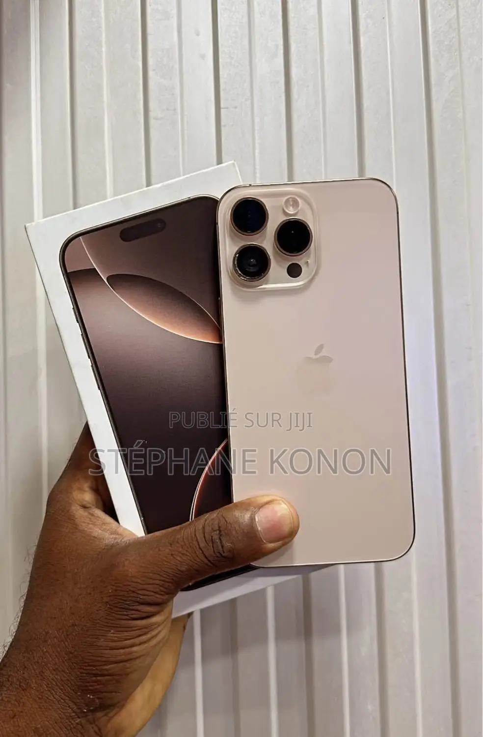 Neuf Pomme iPhone 16 Pro Max 256 GB Doré