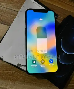 Neuf Pomme iPhone 12 Pro Max 128 GB Noir