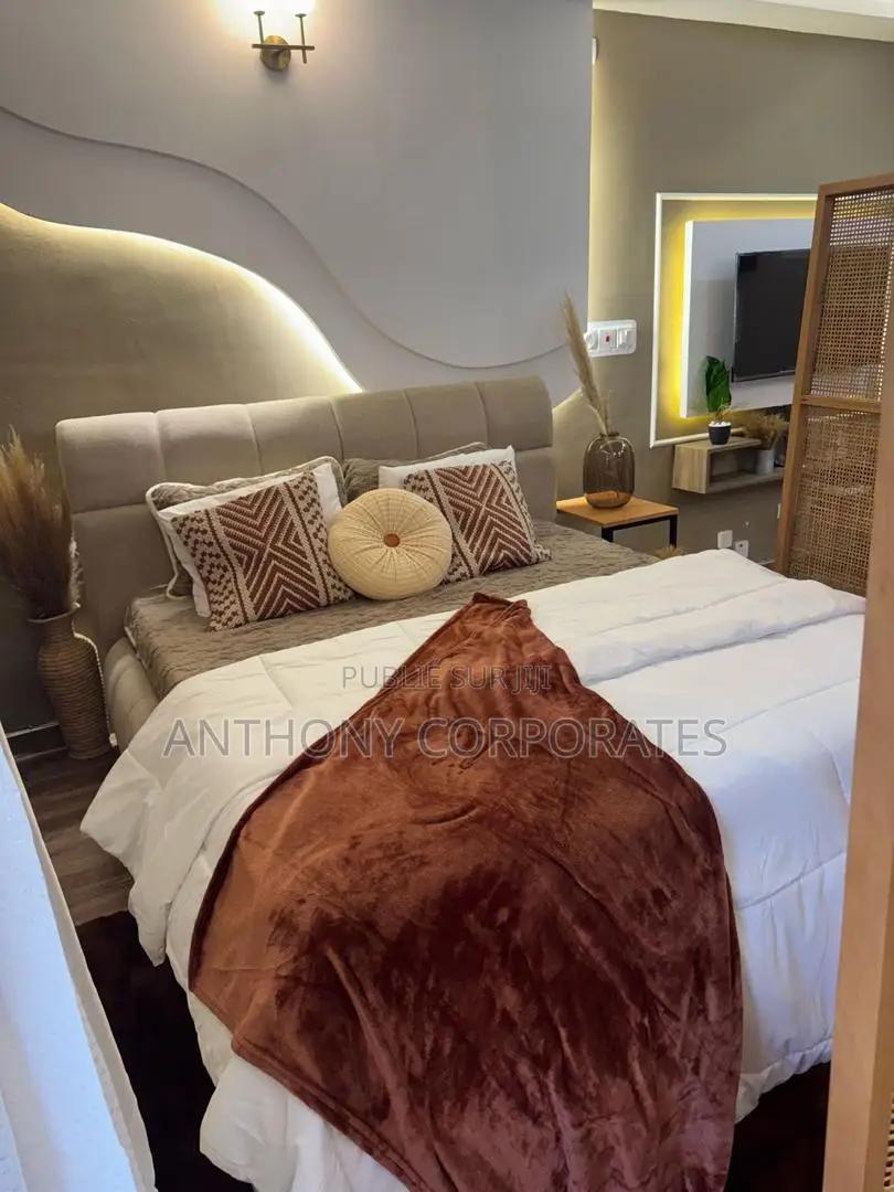 Un Appartement Meublé Hautement Équipé À La Riviera 3