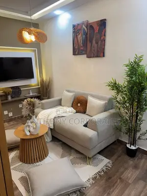 Un Appartement Meublé Hautement Équipé À La Riviera 3