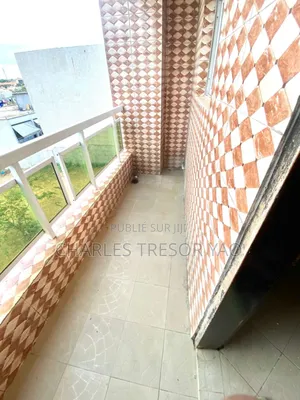 2chbre Appartement dans Elite Immobilier, Cocody à Louer