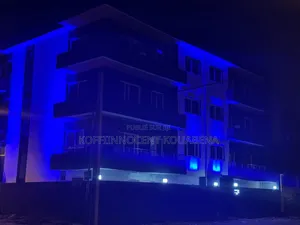 20chbre Blocs d'appartements dans Winner Immobilier, Cocody à Vendre