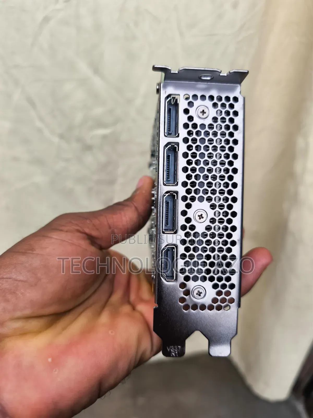 Carré Graphique Nvidia RTX 3050 8go Ddr5