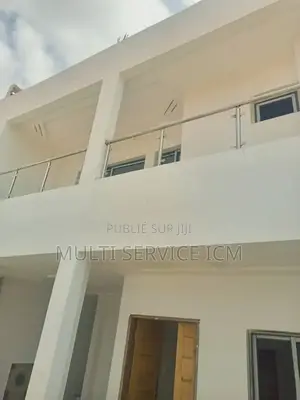 5chbre Duplex dans Ismaël Coulibaly, Cocody à Vendre