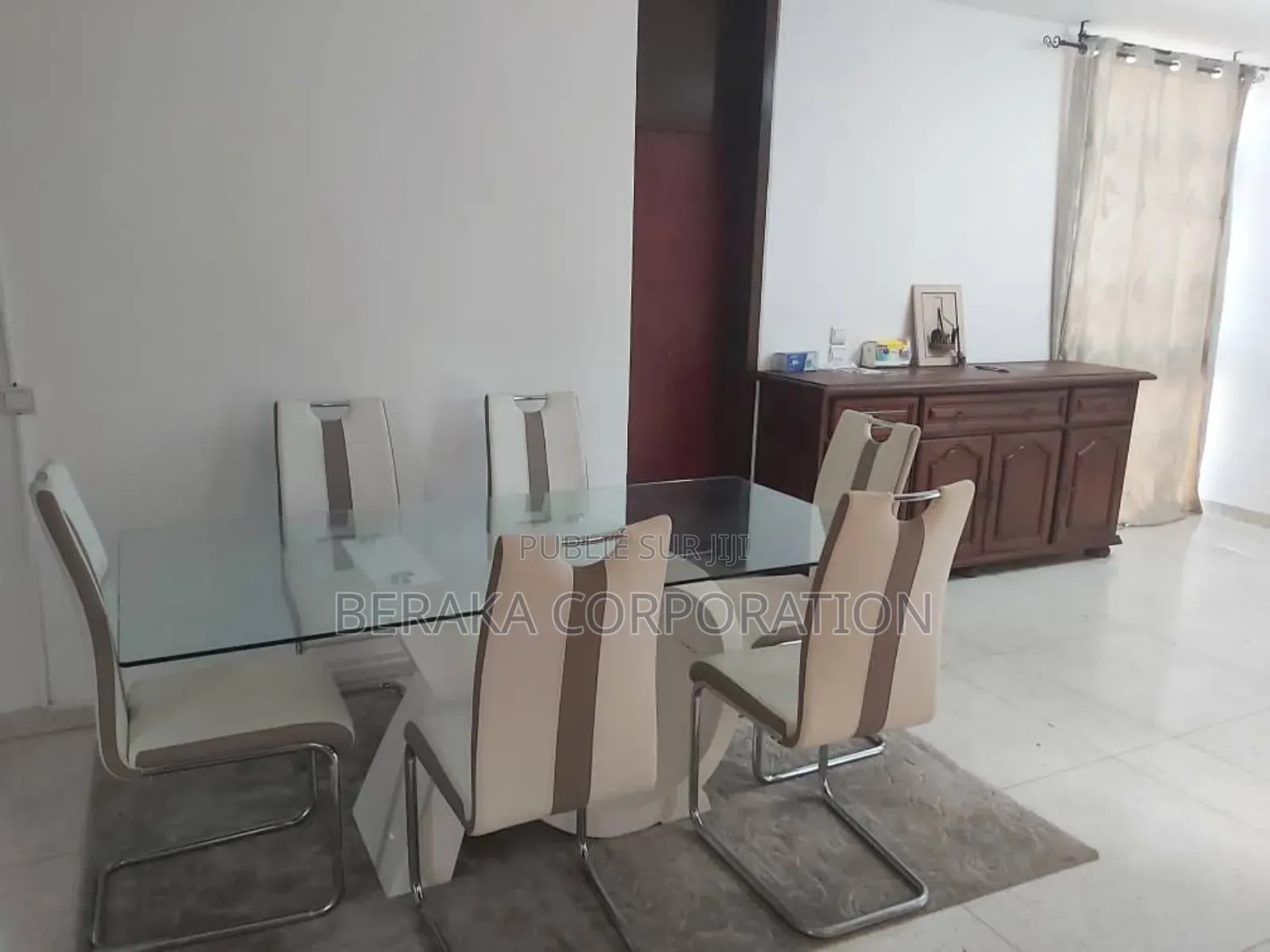 Furnished 5chbre Appartement dans Beraka Corporation, Cocody à Vendre