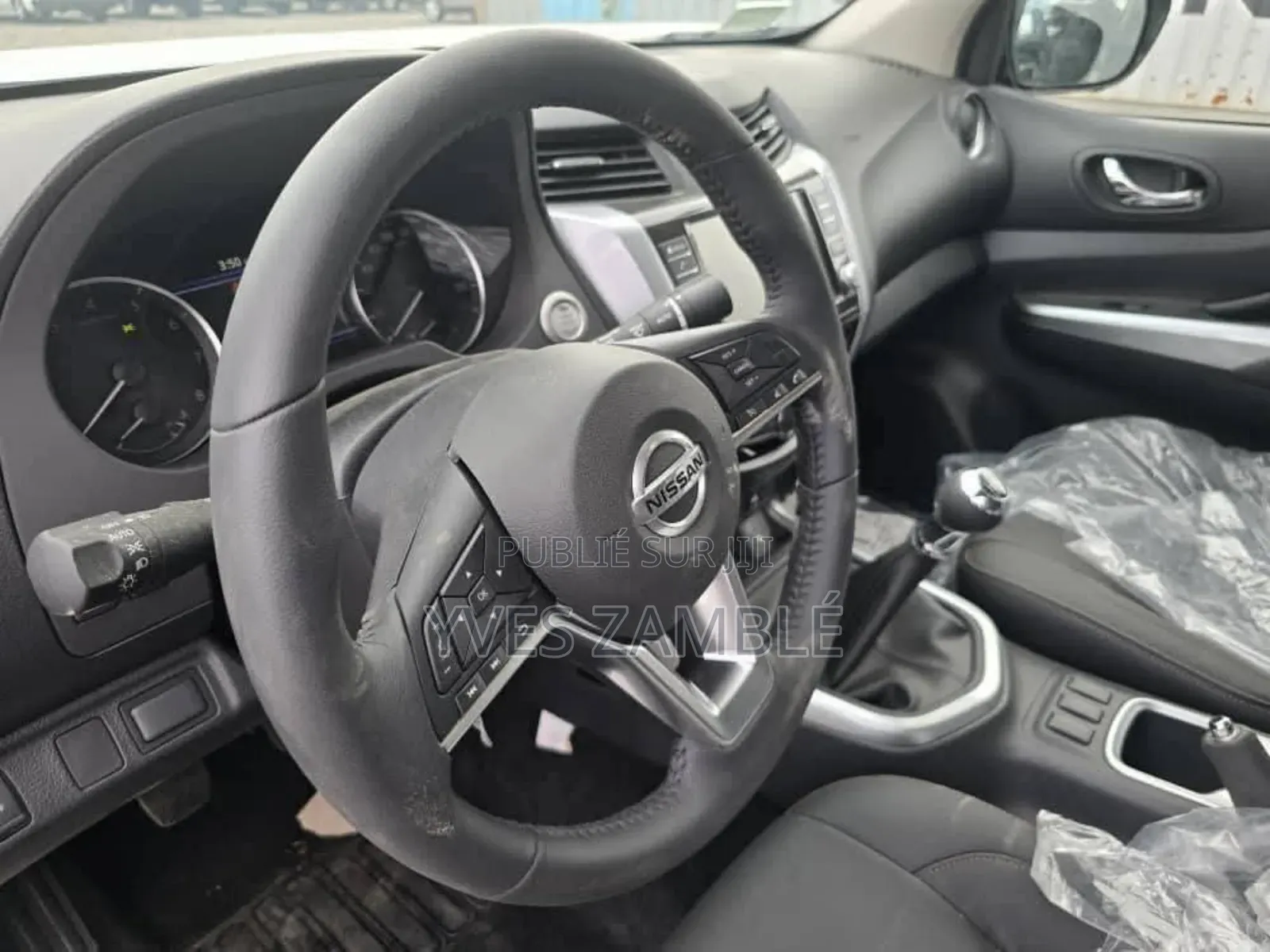 New Nissan Navara 2025 Gris