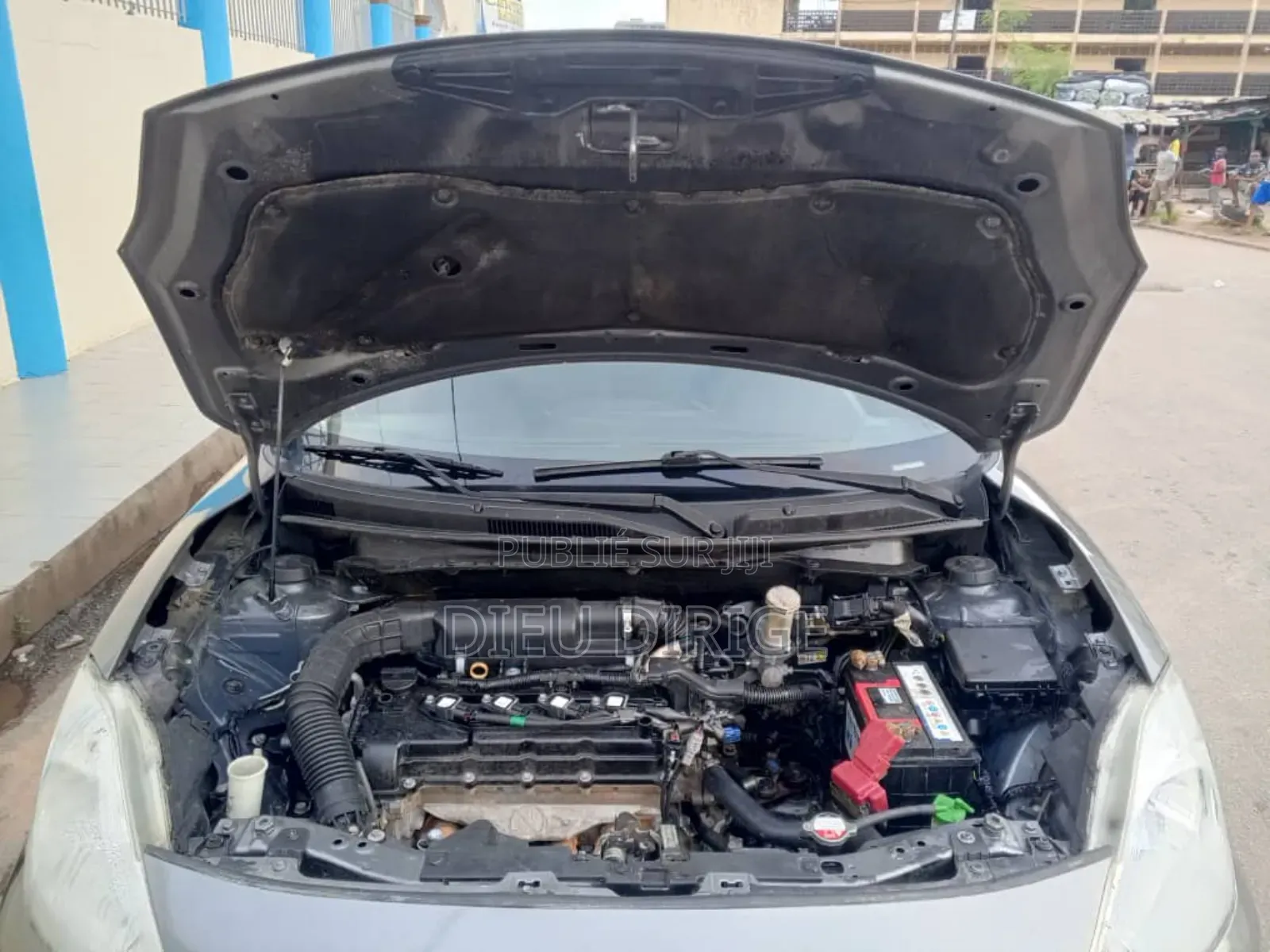 Suzuki Dzire 2024 Gris