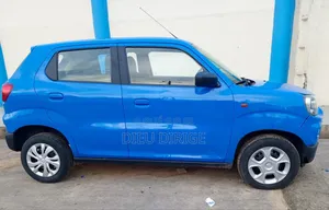 Suzuki S-Presso 2024 Bleu
