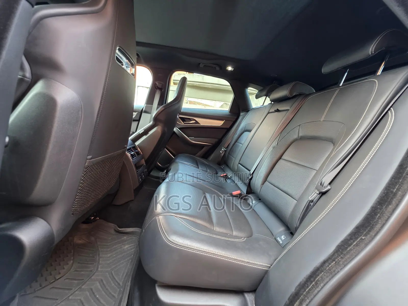 Jaguar F-Pace P400 R-Dynamic S 2022 Gris